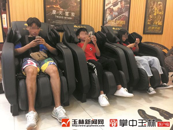������Ħ�����ž���׬Ǯ��ʹ���������˾Ӷ�