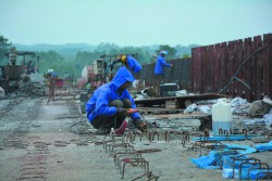 玉林机场大道全线贯通 整体工程预计春节前可完工